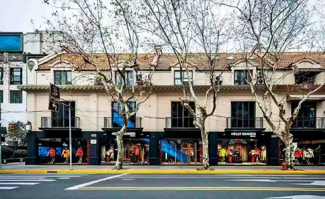 海丽汉森在上海淮海中路的旗舰店 图/受访者提供